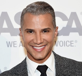 jay manuel gay shemales underwater